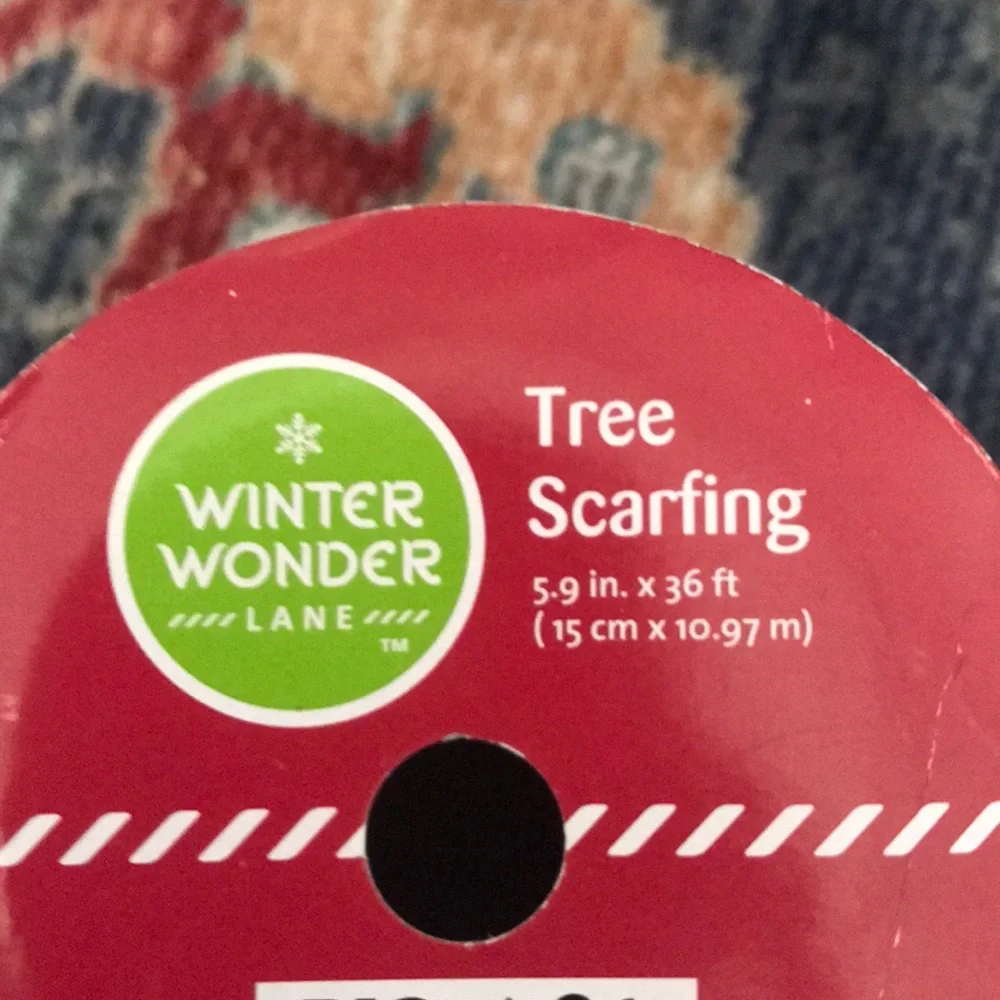 🎄Silver Tree Scarfing Set of 2